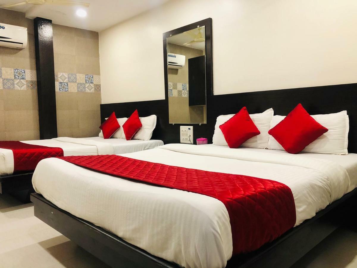 Hotel Guestinn Residency Mumbai Exterior photo